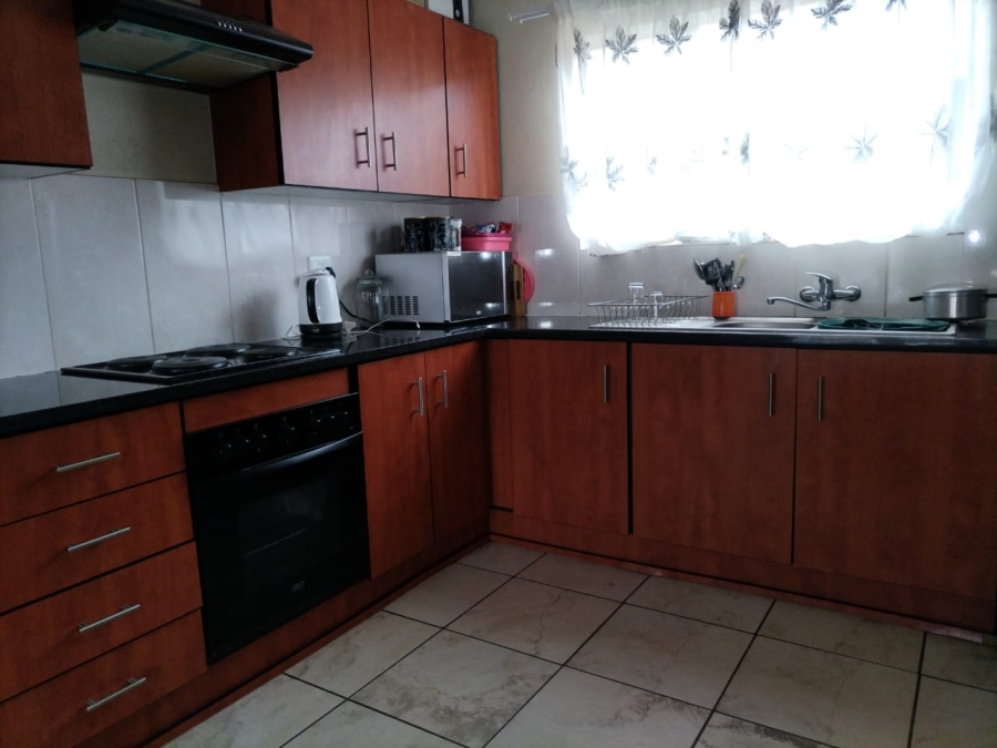 3 Bedroom Property for Sale in Waterval East North West